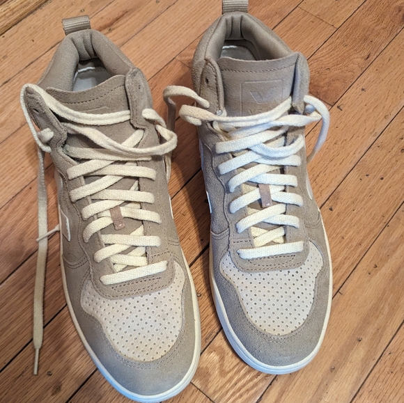 VEJA Men's V-15 Dune High Top Sneakers EU42 US9 - Picture 2 of 7